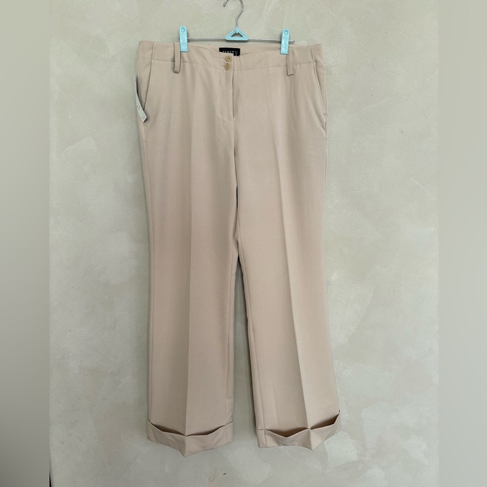 NWT Finity beige trousers